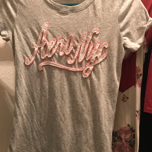 Tops - Picture 6 of 7